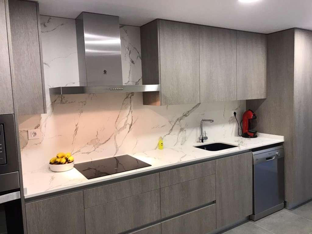 +Dekton+Kitchen+Worktops+for+Kitchen+Showrooms