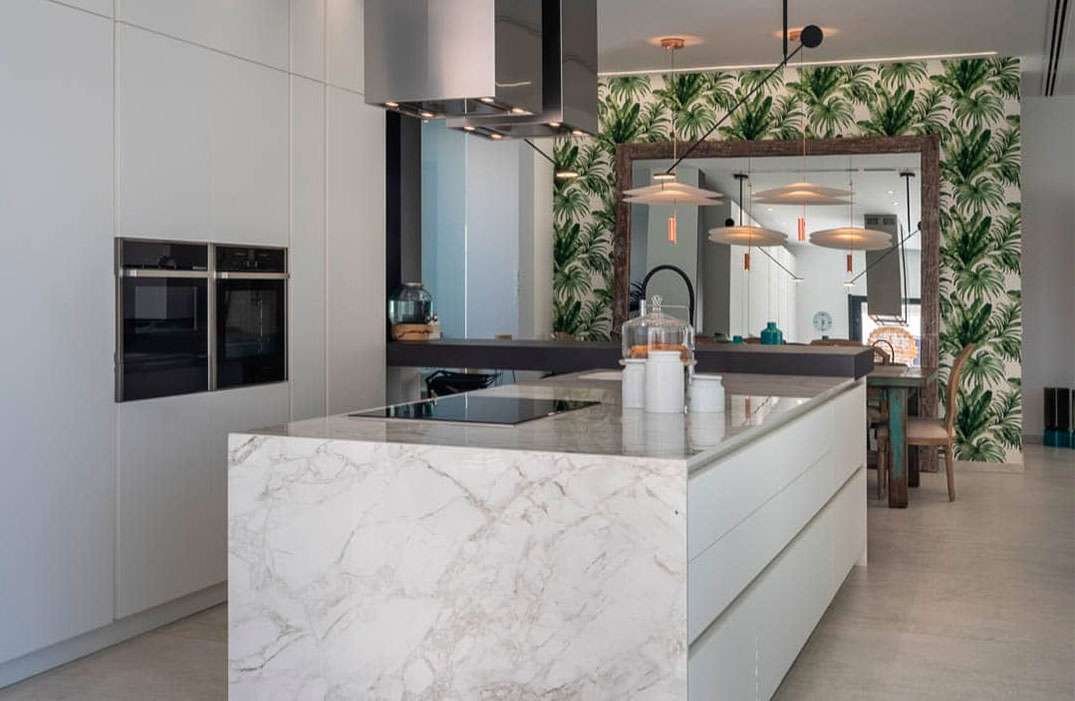 Beaconsfield Kitchen with Stunning Dekton Kitchen Worktops